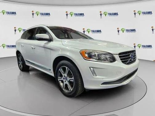 Crystal White Pearl 2015 Volvo XC60 T6 Premier Plus
