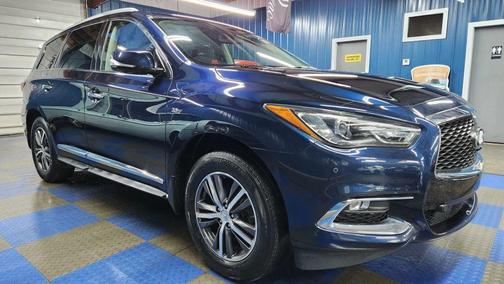 2017 INFINITI QX60 Base