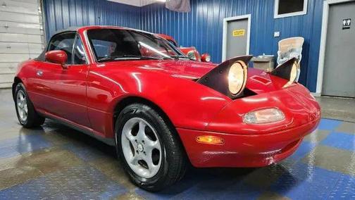 1990 Mazda MX-5 Miata 2D Convertible