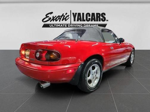 Red 1990 Mazda MX-5 Miata 2D Convertible