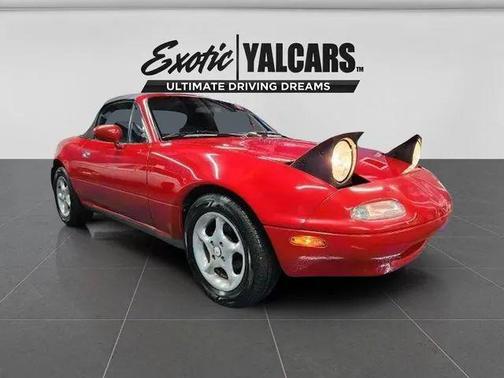 1990 Mazda MX-5 Miata 2D Convertible