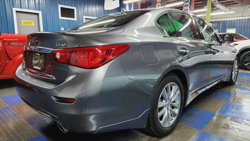 2015 INFINITI Q50 Premium