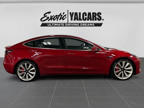 Red Multi-Coat 2018 Tesla Model 3 Standard
