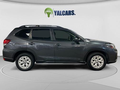 Magnetite Gray Metallic 2020 Subaru Forester Base