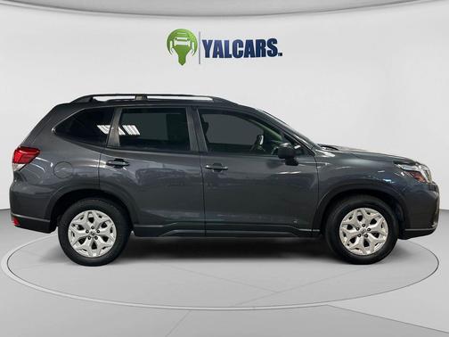 Magnetite Gray Metallic 2020 Subaru Forester Base