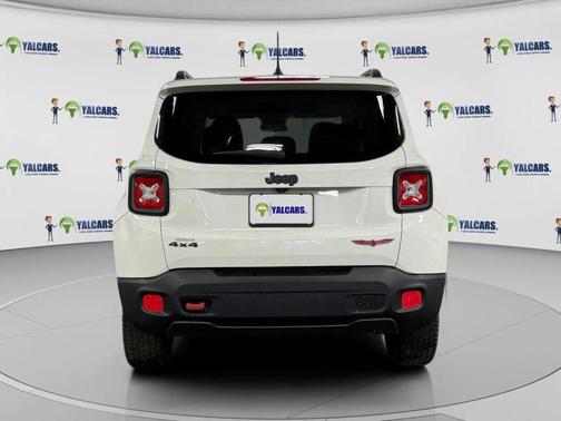 2016 Jeep Renegade Trailhawk