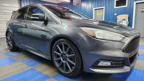 2017 Ford Focus ST