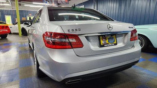 2011 Mercedes-Benz E-Class E 550 4MATIC Sedan 4D