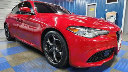 2017 Alfa Romeo Giulia Ti