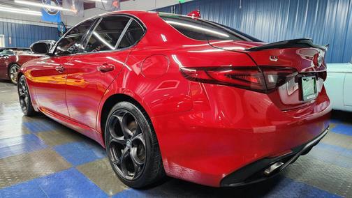 2017 Alfa Romeo Giulia Ti