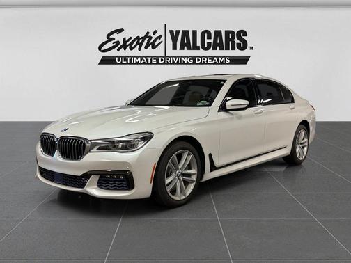 White Metallic 2016 BMW 750 i xDrive