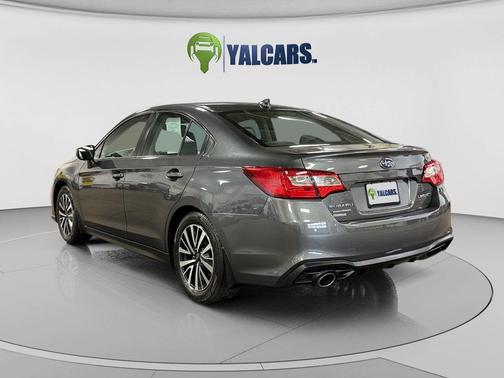 Magnetite Gray Metallic 2018 Subaru Legacy Premium