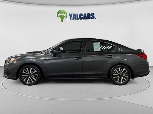 Magnetite Gray Metallic 2018 Subaru Legacy Premium
