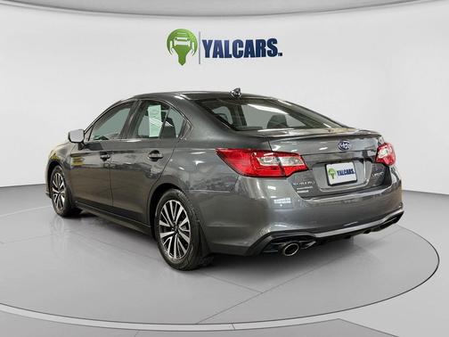 Magnetite Gray Metallic 2018 Subaru Legacy Premium
