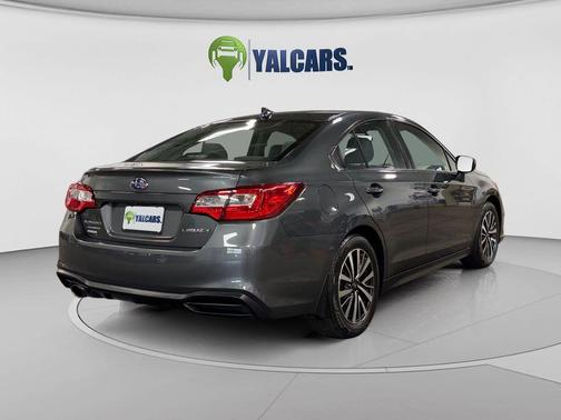 Magnetite Gray Metallic 2018 Subaru Legacy Premium