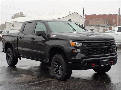 2025 Chevrolet Silverado 1500 Custom Trail Boss