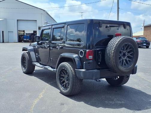 2016 Jeep Wrangler Unlimited Sahara