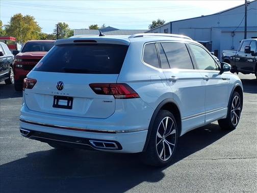 2022 Volkswagen Tiguan 2.0T SEL R-Line