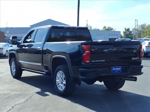 2025 Chevrolet Silverado 2500 High Country