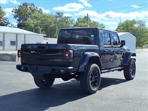 2022 Jeep Gladiator Overland