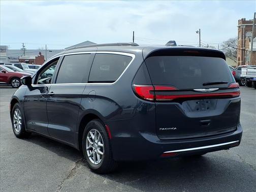 2021 Chrysler Pacifica Touring