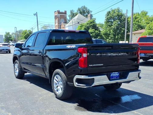 Black 2024 Chevrolet Silverado 1500 LT