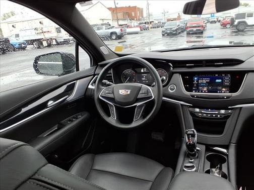 Black Metallic 2025 Cadillac XT5 Premium Luxury