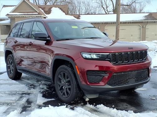 2024 Jeep Grand Cherokee Laredo
