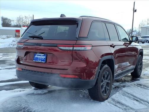 2024 Jeep Grand Cherokee Laredo