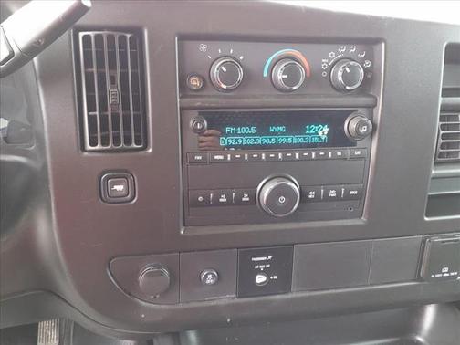 2021 GMC Savana 2500 Work Van