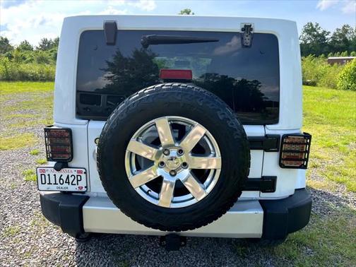 2012 Jeep Wrangler Unlimited Sahara
