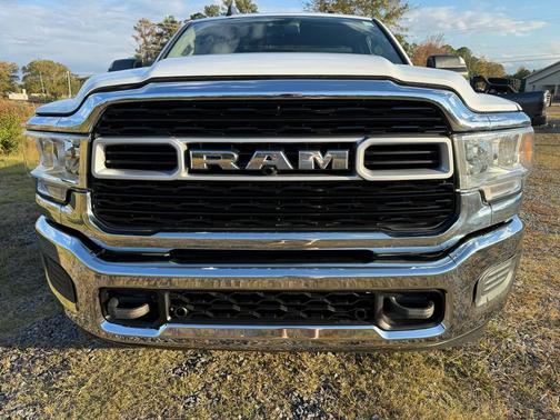 2019 RAM 2500 Tradesman Regular Cab 4x4 8' Box