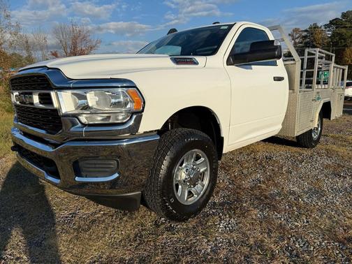2019 RAM 2500 Tradesman Regular Cab 4x4 8' Box