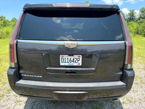 2017 Cadillac Escalade Premium Luxury