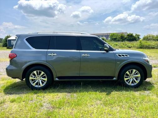 2017 INFINITI QX80 Limited