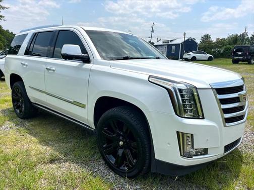 2017 Cadillac Escalade Premium Luxury