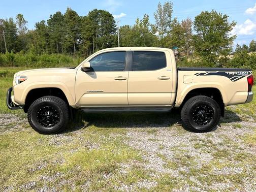 2019 Toyota Tacoma SR5