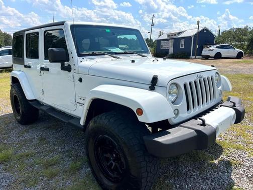 2016 Jeep Wrangler Unlimited Sahara