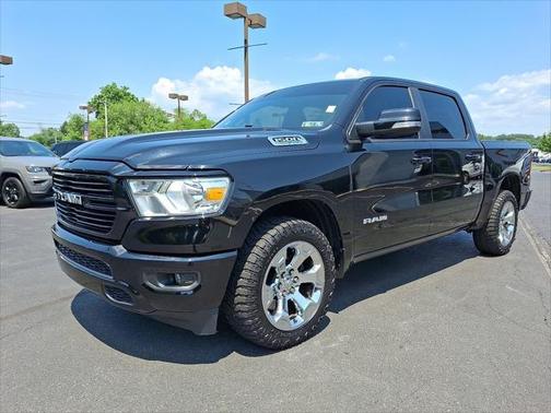 2021 RAM 1500 Big Horn Crew Cab 4x4 57' Box