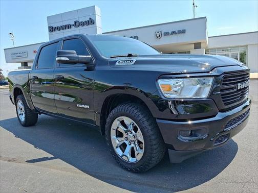 2021 RAM 1500 Big Horn Crew Cab 4x4 57' Box