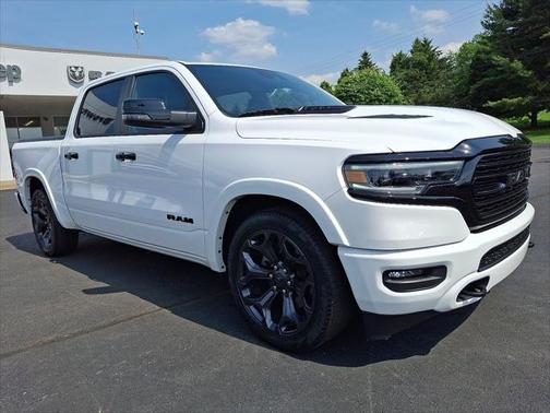 2023 RAM 1500 Limited Crew Cab 4x4 57' Box