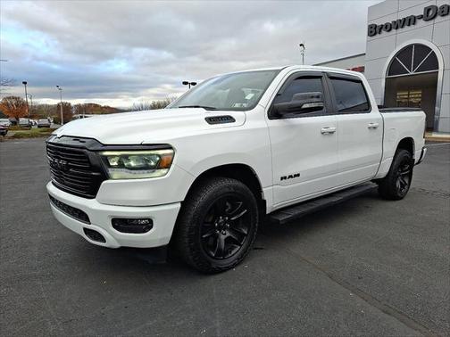 2021 RAM 1500 Big Horn Crew Cab 4x4 57' Box