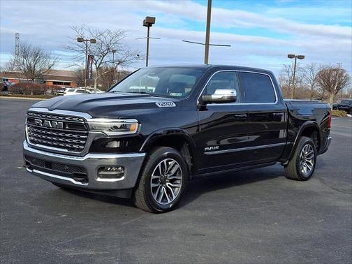 2025 RAM 1500 Limited Crew Cab 4x4 57' Box