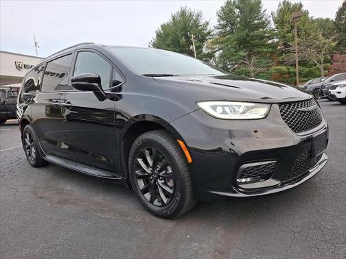 2021 Chrysler Pacifica Touring L AWD
