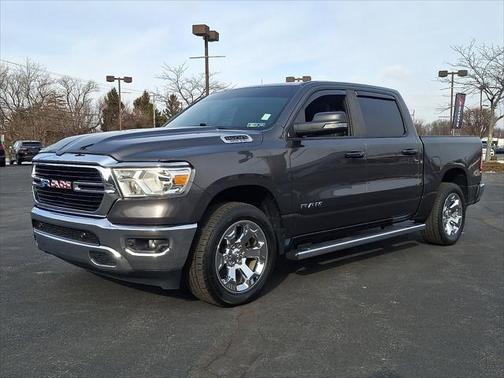 2019 RAM 1500 Big Horn/Lone Star Crew Cab 4x4 57' Box