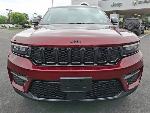 2024 Jeep Grand Cherokee Altitude 4x4