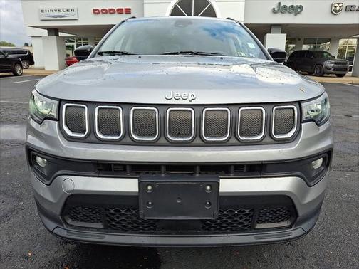 2022 Jeep Compass Latitude Lux 4x4