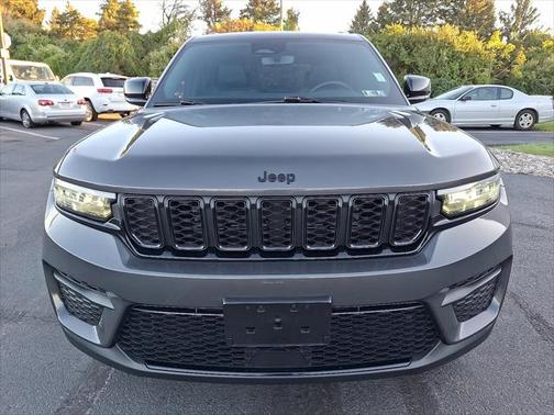 2022 Jeep Grand Cherokee Altitude 4x4