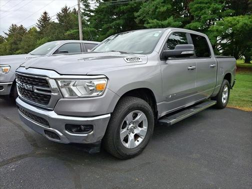 2022 RAM 1500 Big Horn Crew Cab 4x4 57' Box