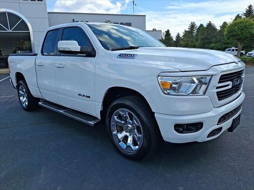 2022 RAM 1500 Big Horn Quad Cab 4x4 64' Box